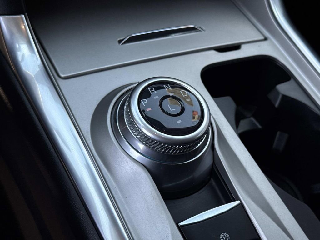 Certified 2023 Ford Explorer XLT w/ Equipment Group 202A image 15