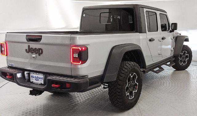 Used 2023 Jeep Gladiator Rubicon w/ LED Lighting Group AWD/4WD image 3