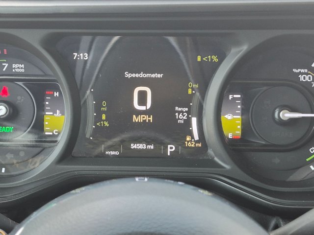Used 2024 Jeep Wrangler Unlimited Sahara AWD/4WD image 13