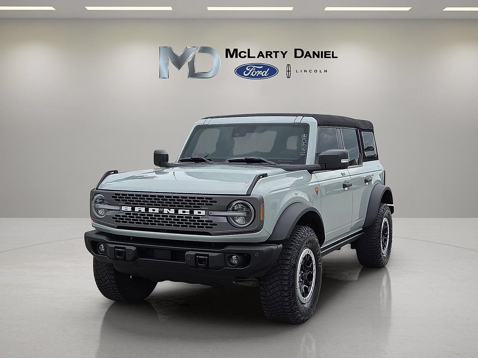 Certified 2023 Ford Bronco Badlands w/ Sasquatch Package AWD/4WD video 2