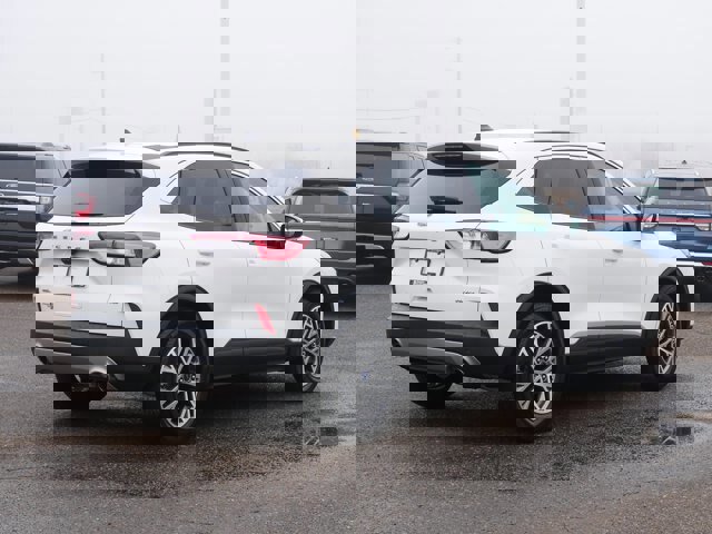 Certified 2022 Ford Escape SEL w/ Technology Package image 5