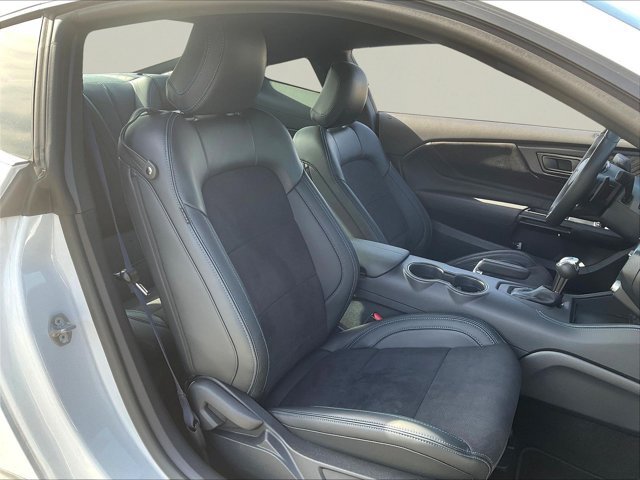 Certified 2025 Ford Mustang Dark Horse RWD image 9