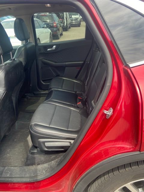 Certified 2020 Ford Escape Titanium FWD image 6