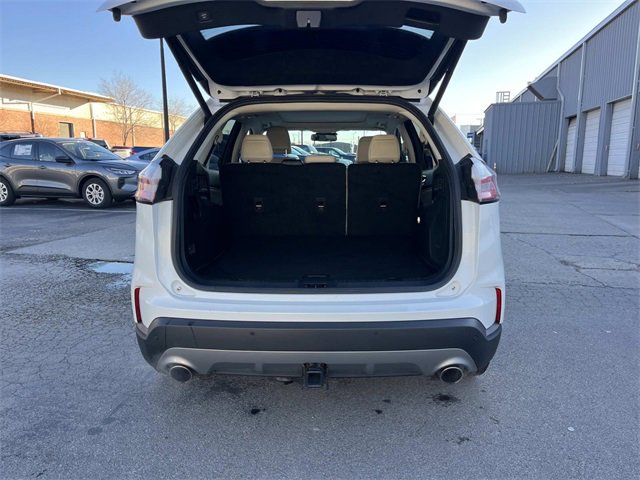 Certified 2023 Ford Edge Titanium w/ Class II Trailer Tow Package image 12