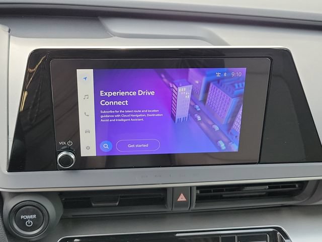 Used 2024 Toyota Prius LE FWD image 28