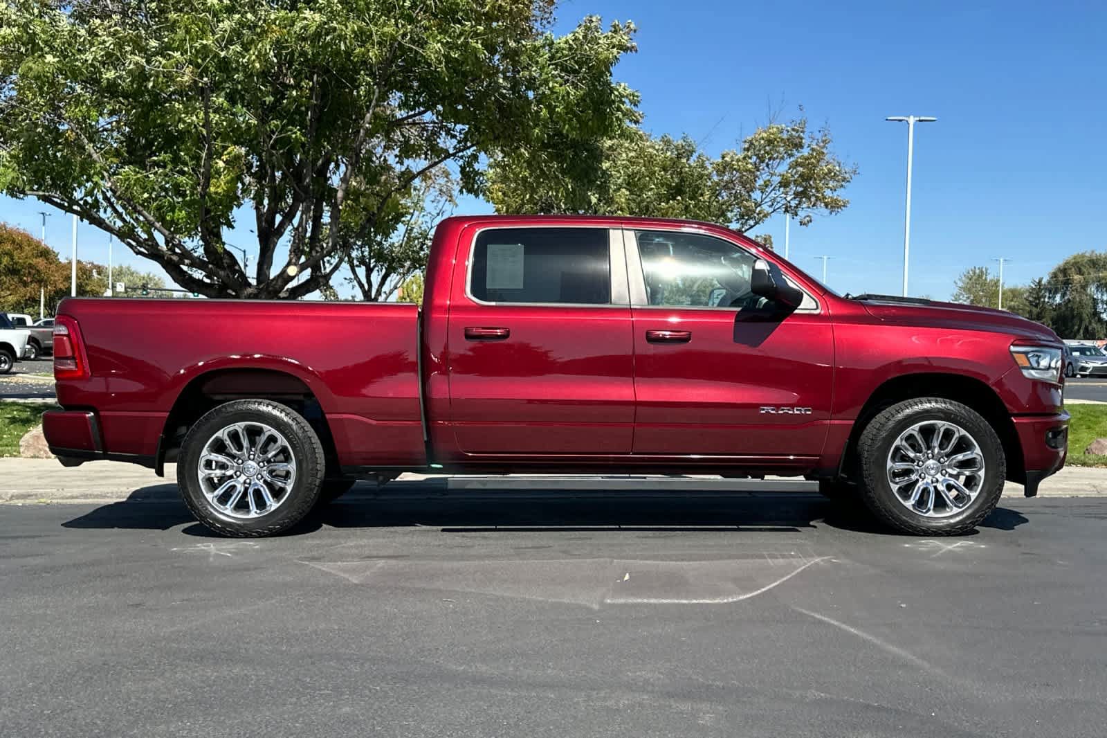 Used 2024 RAM 1500 Laramie AWD/4WD image 8