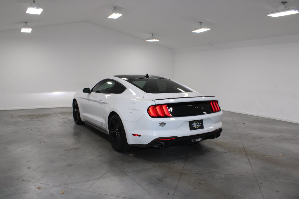Certified 2021 Ford Mustang Coupe w/ Black Accent Package RWD image 8