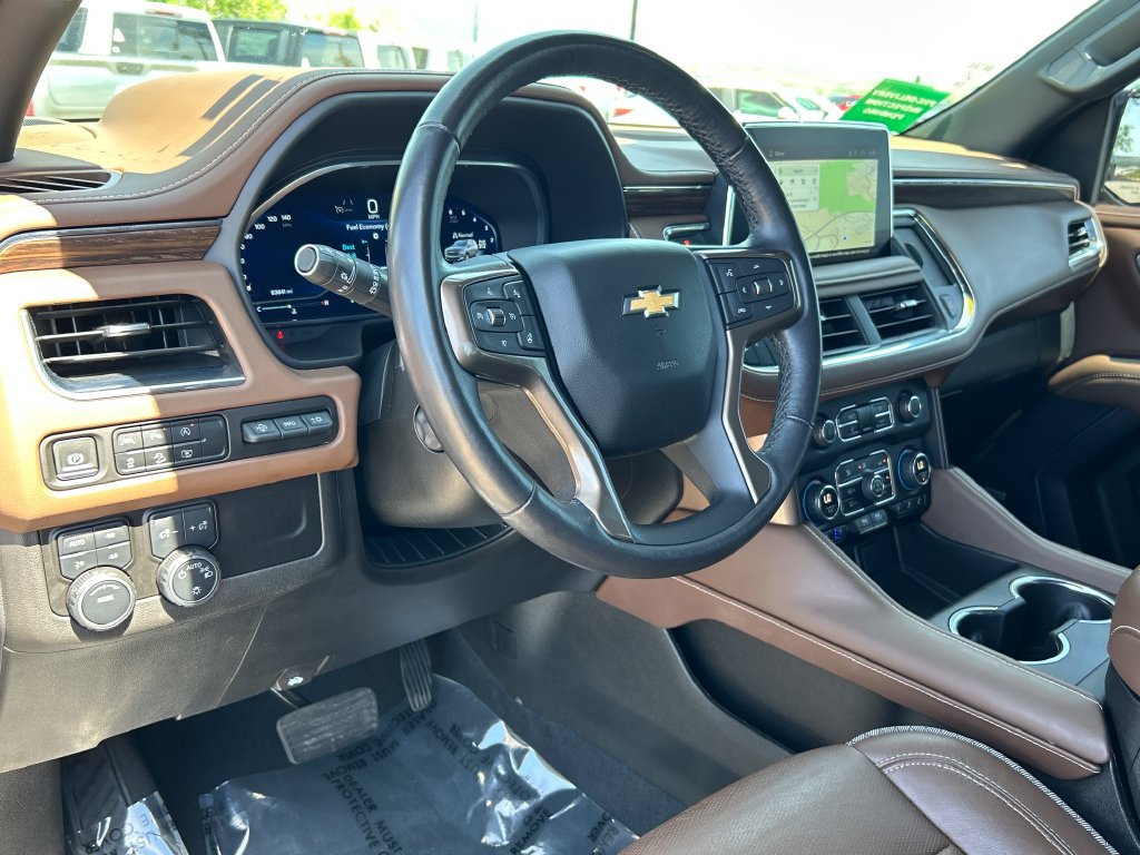 Used 2023 Chevrolet Tahoe High Country w/ Premium Package 2 AWD/4WD image 8