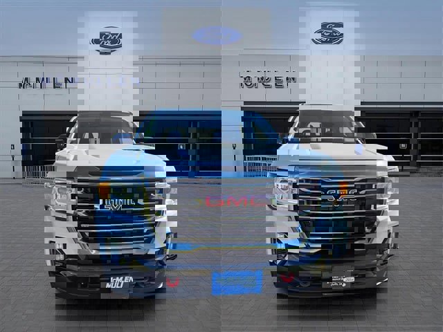 Used 2021 GMC Canyon AT4 w/ Driver Alert Package image 6