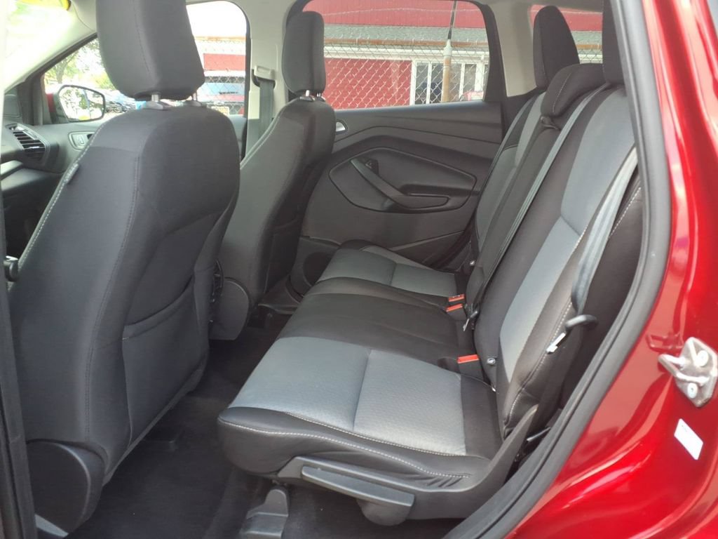 Certified 2019 Ford Escape SE AWD/4WD image 10
