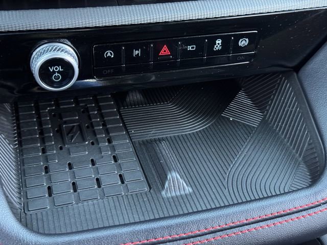 Certified 2025 Ford Explorer ST image 19