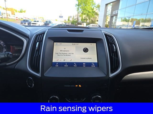 Certified 2020 Ford Edge SEL w/ Cold Weather Package AWD/4WD image 31