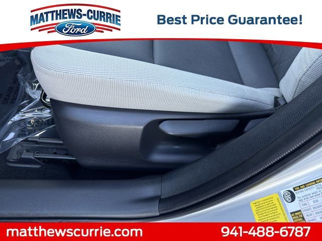 Used 2024 Toyota Corolla SE image 10