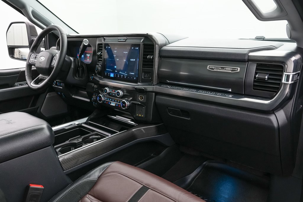 Certified 2025 Ford F250 Lariat w/ Lariat Ultimate Package image 36