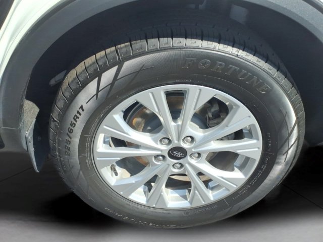 Certified 2023 Ford Escape Active AWD/4WD image 14