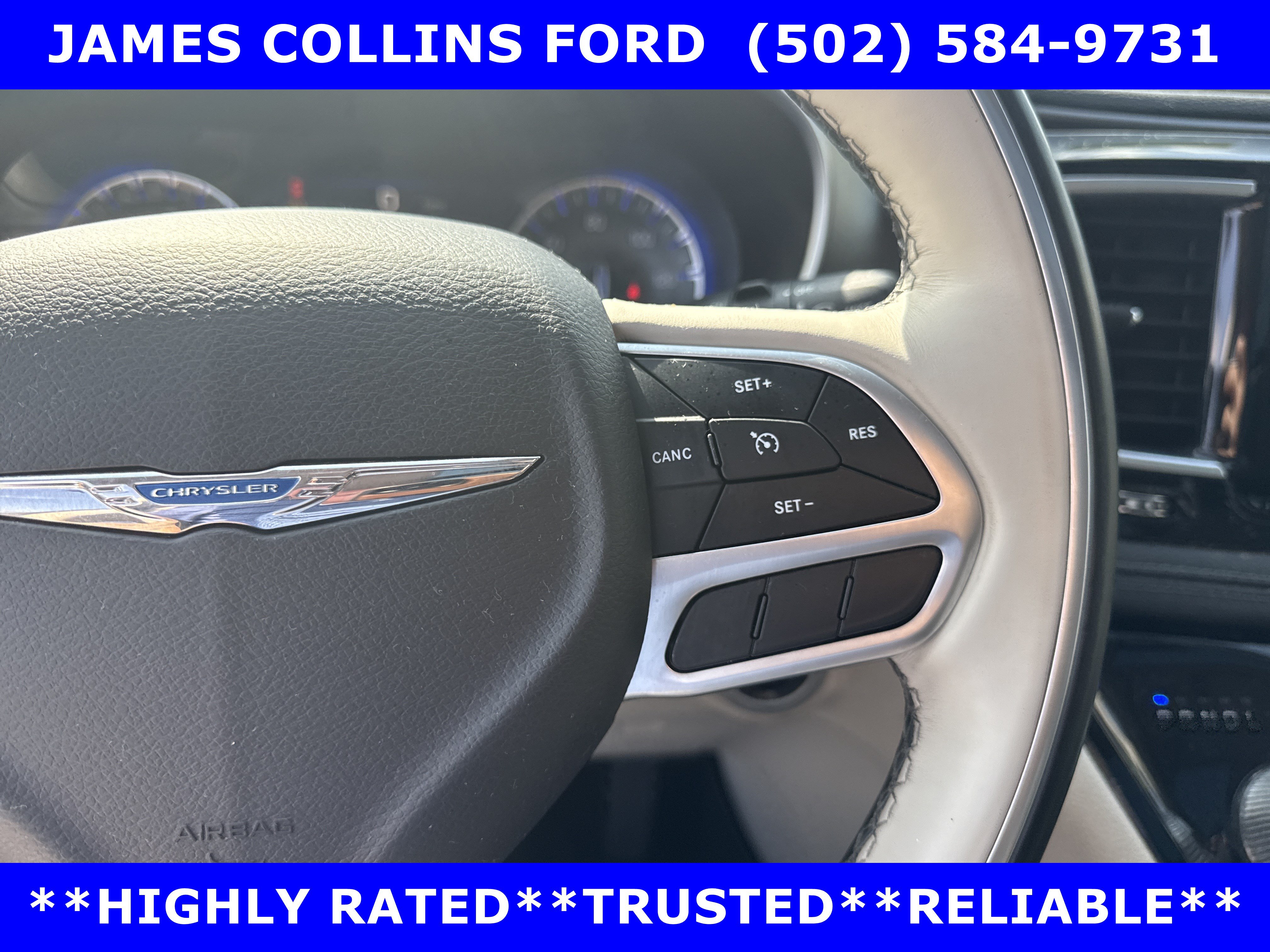 Used 2018 Chrysler Pacifica Limited FWD image 29