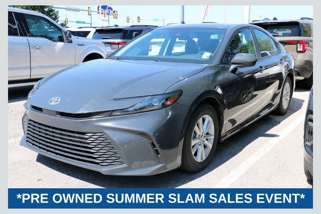 Used 2025 Toyota Camry LE FWD image 1