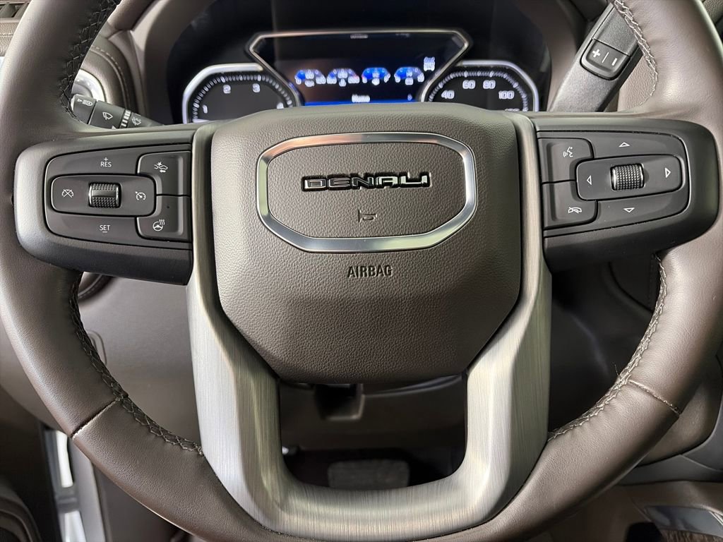 Used 2023 GMC Sierra 2500 Denali w/ Denali Ultimate Package image 16
