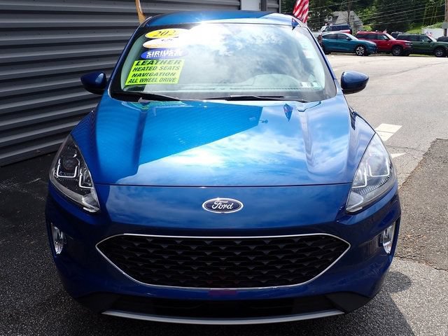 Certified 2022 Ford Escape SEL w/ Technology Package AWD/4WD image 13