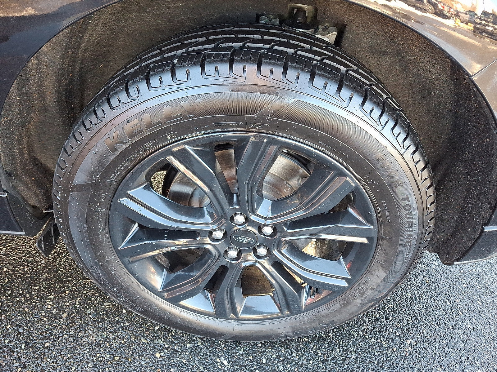 Certified 2022 Ford Edge SE w/ Black Appearance Package image 28