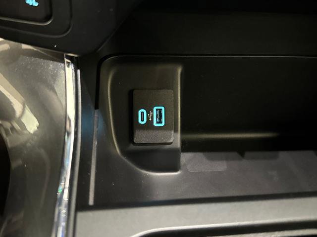 Certified 2022 Ford F150 XLT w/ Equipment Group 302A High image 30