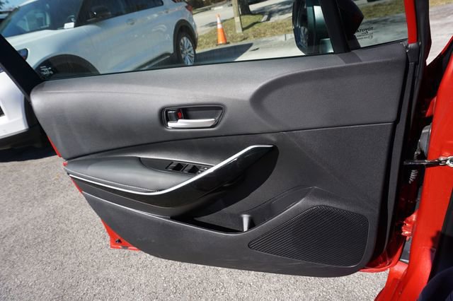 Used 2021 Toyota Corolla XLE image 24