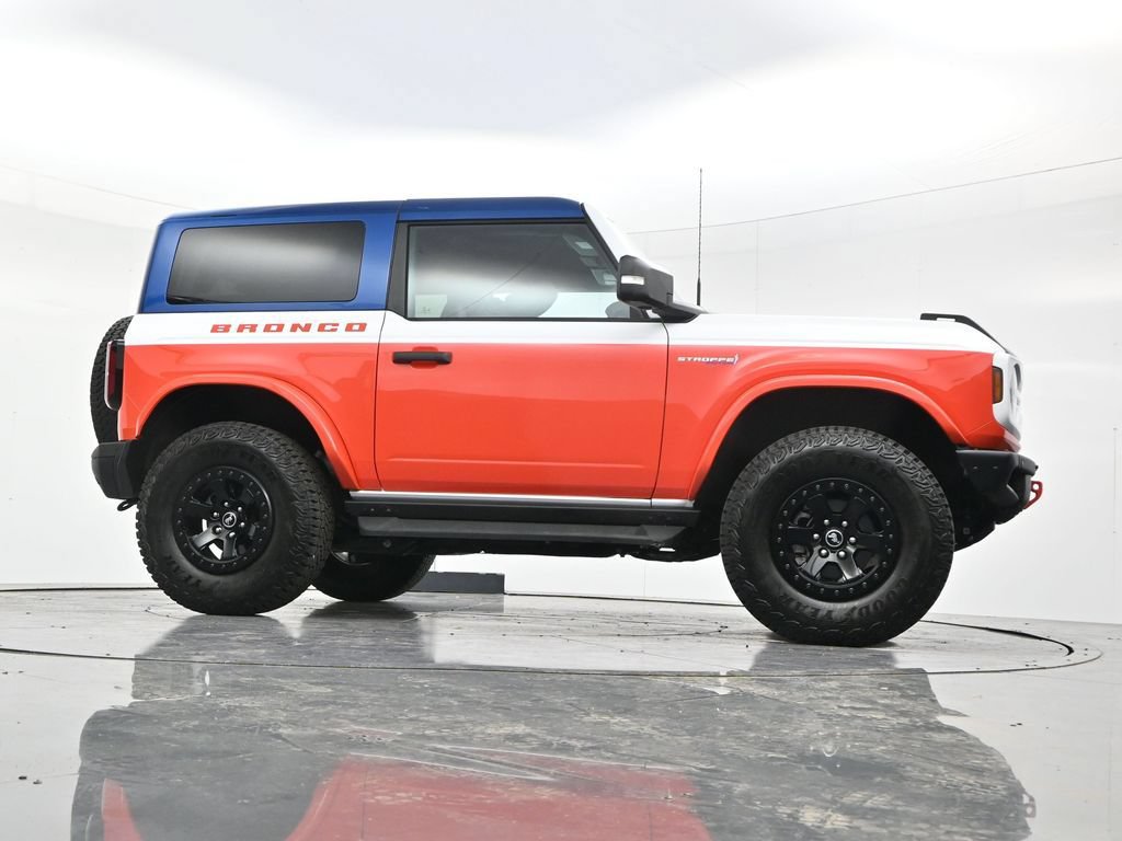 Certified 2025 Ford Bronco Stroppe Edition AWD/4WD image 41