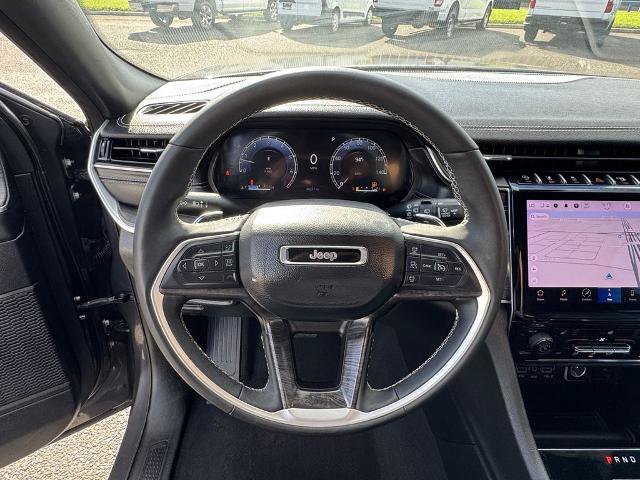 Used 2025 Jeep Grand Cherokee L Limited RWD image 24