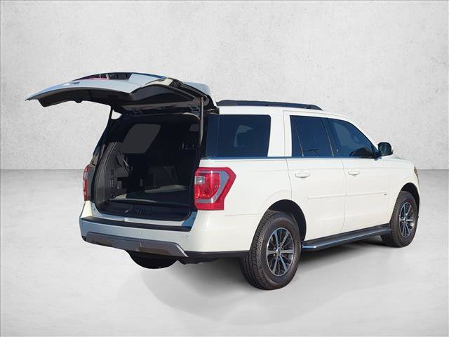 Certified 2019 Ford Expedition XLT RWD image 5