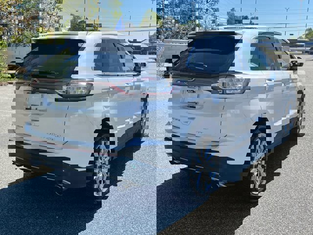 Certified 2017 Ford Edge Titanium w/ Equipment Group 301A image 4