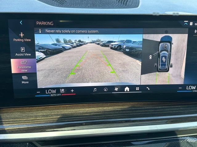 Used 2024 BMW X7 xDrive40i AWD/4WD image 26