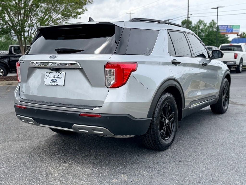 Certified 2023 Ford Explorer XLT w/ Equipment Group 202A RWD image 6
