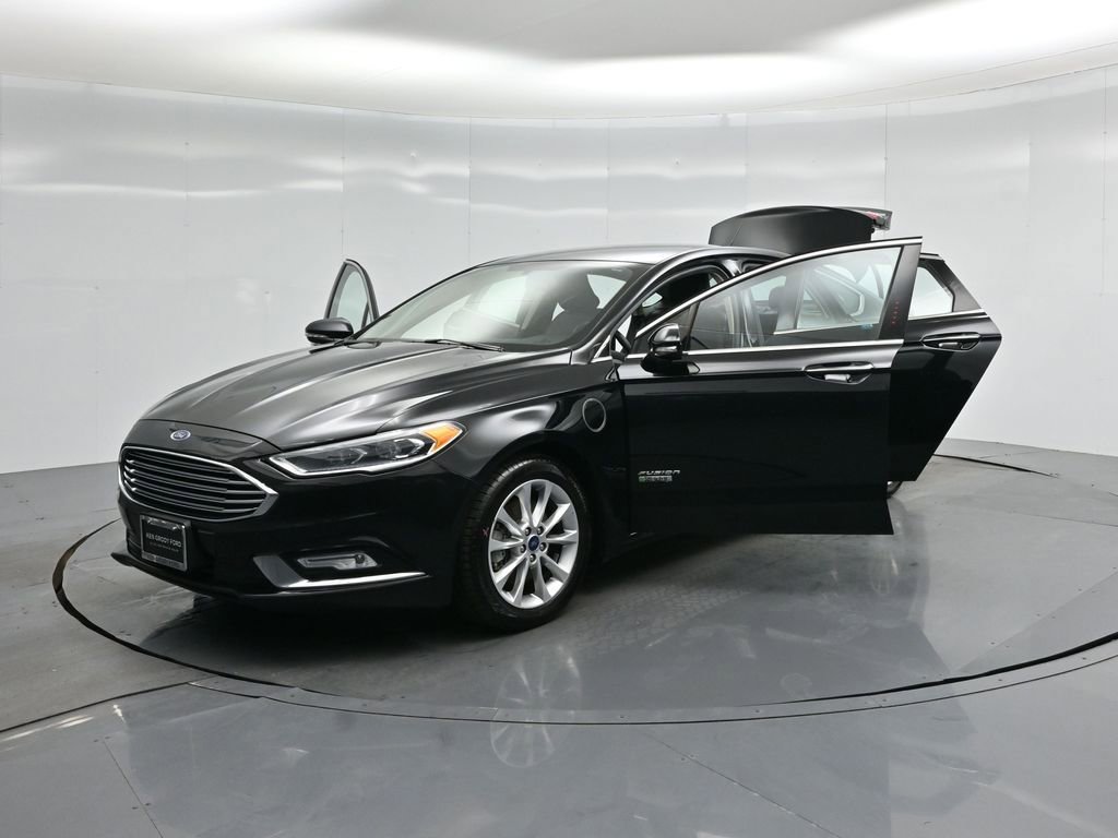 Certified 2017 Ford Fusion Energi SE image 35