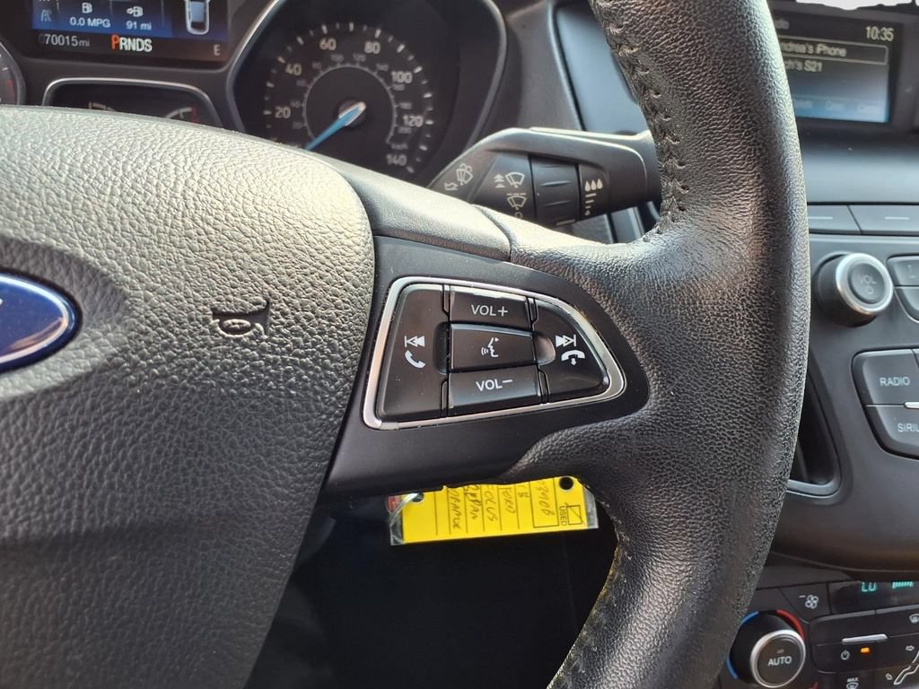 Certified 2018 Ford Focus SE w/ SE Appearance Package FWD image 19