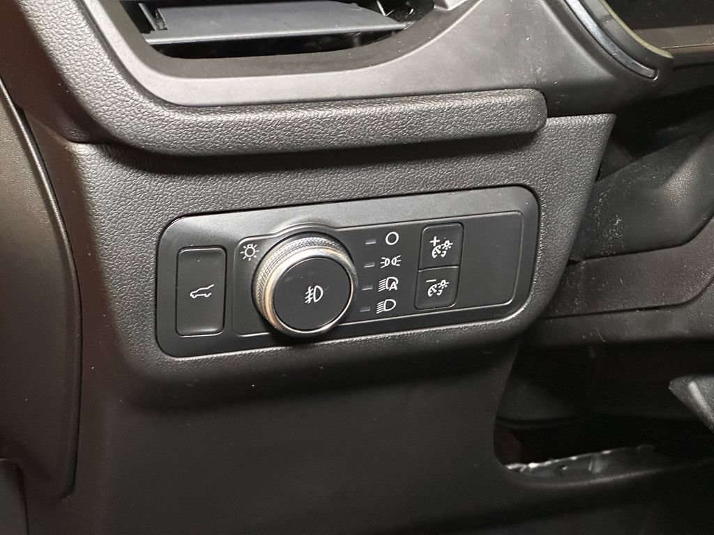 Certified 2020 Ford Escape Titanium AWD/4WD image 27