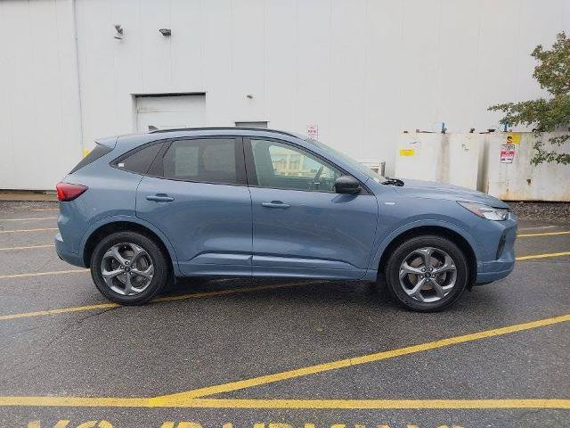 Certified 2024 Ford Escape ST-Line AWD/4WD image 9