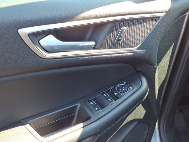 Certified 2023 Ford Edge SEL AWD/4WD image 16