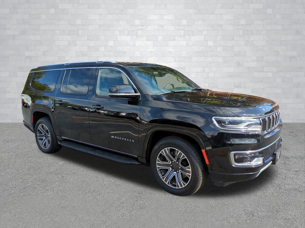 Used 2024 Jeep Wagoneer L Series II w/ Flexible Seating Group image 7