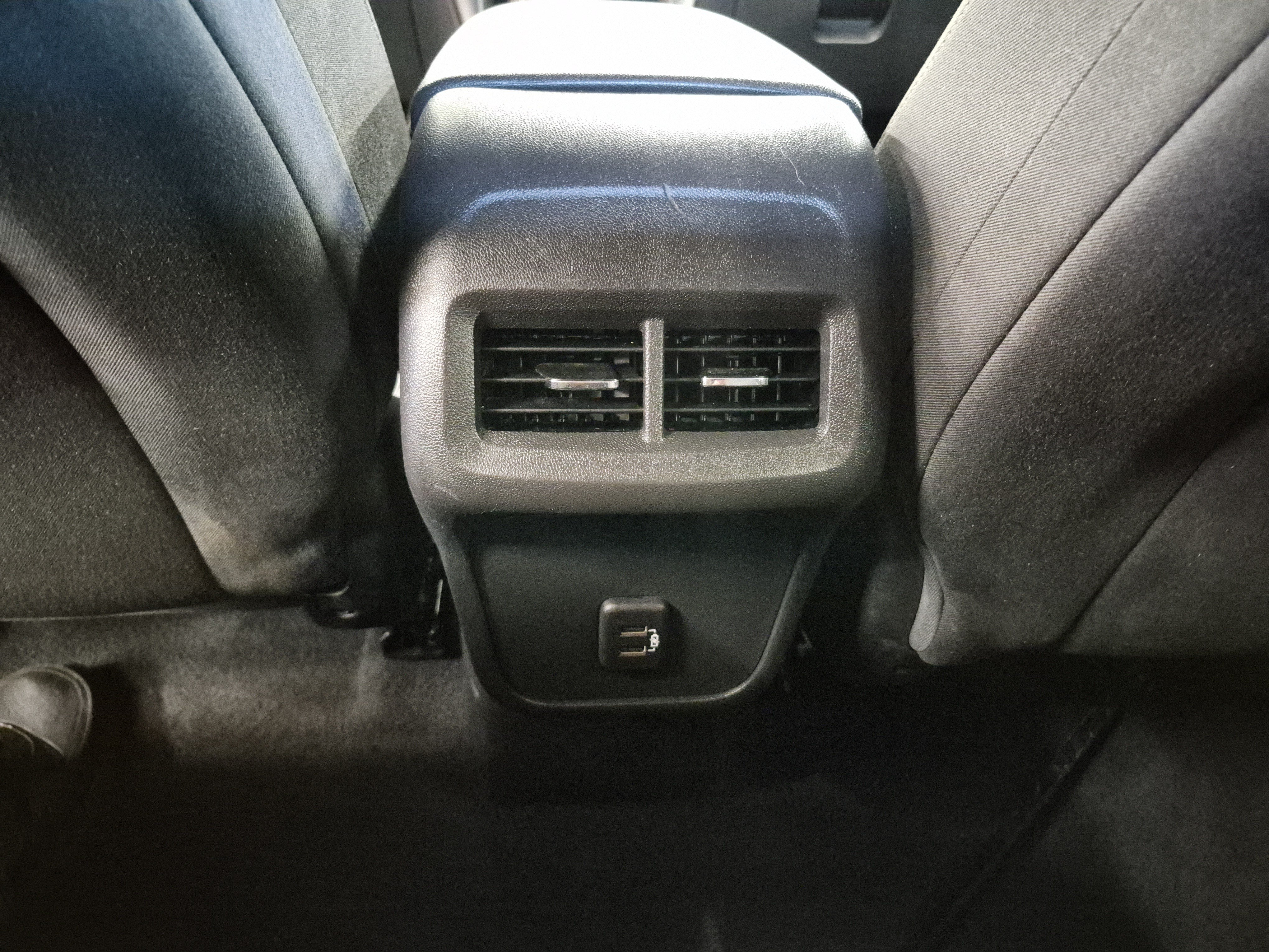 Used 2021 Chevrolet Equinox LS w/ LS Convenience Package FWD image 17