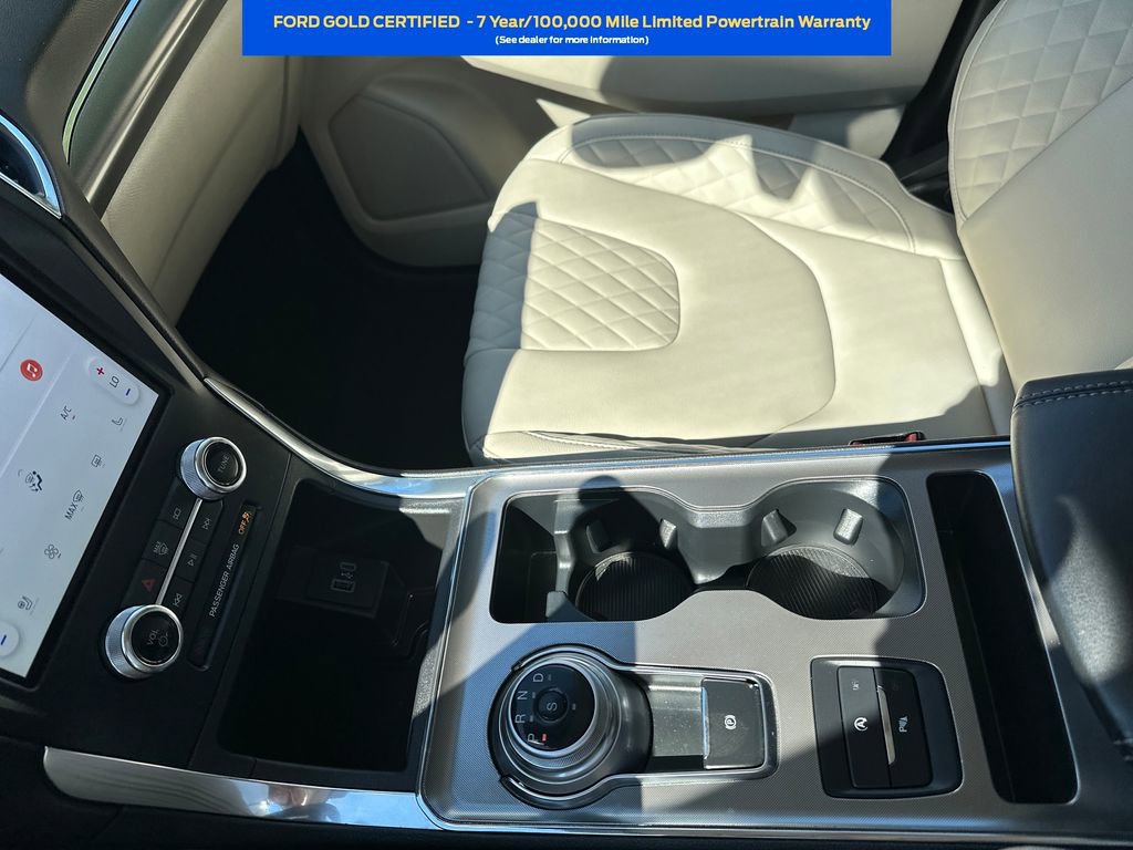 Certified 2024 Ford Edge Titanium image 16