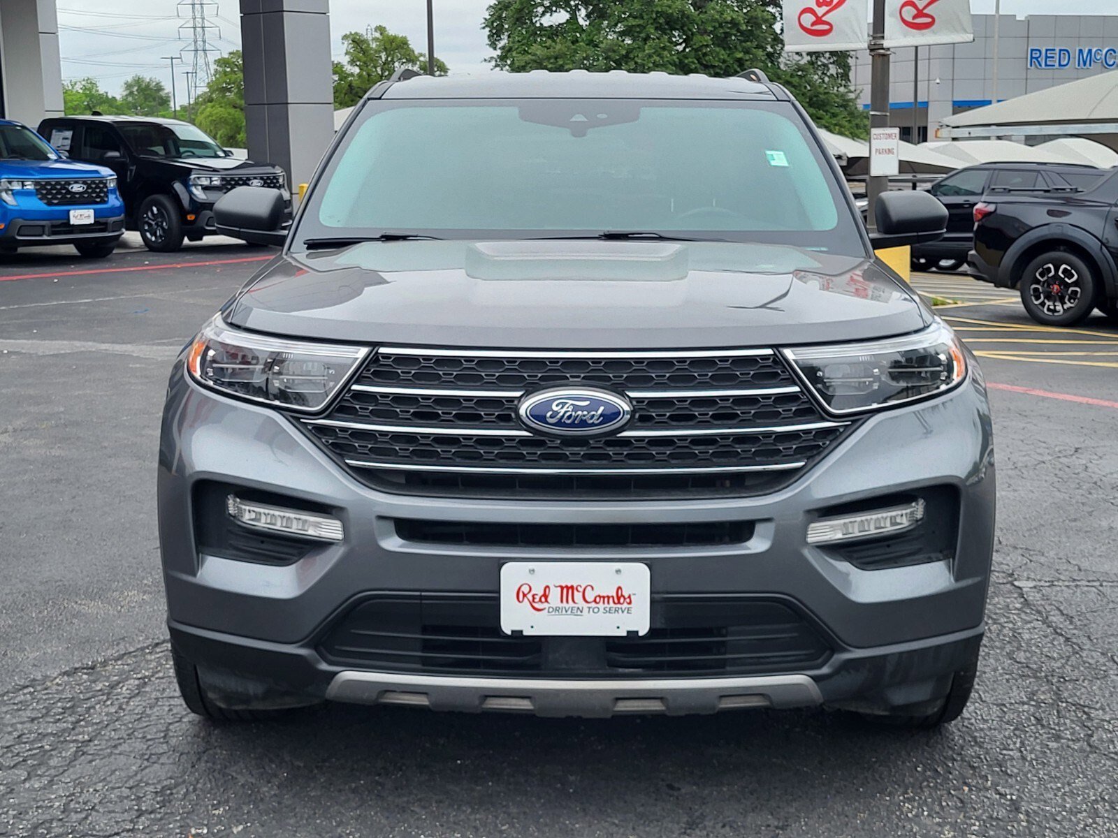 Certified 2023 Ford Explorer XLT w/ Equipment Group 202A RWD image 9