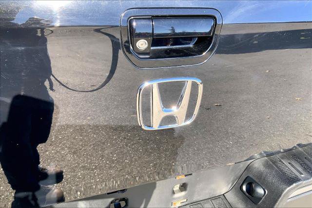 Used 2017 Honda Ridgeline Sport image 10