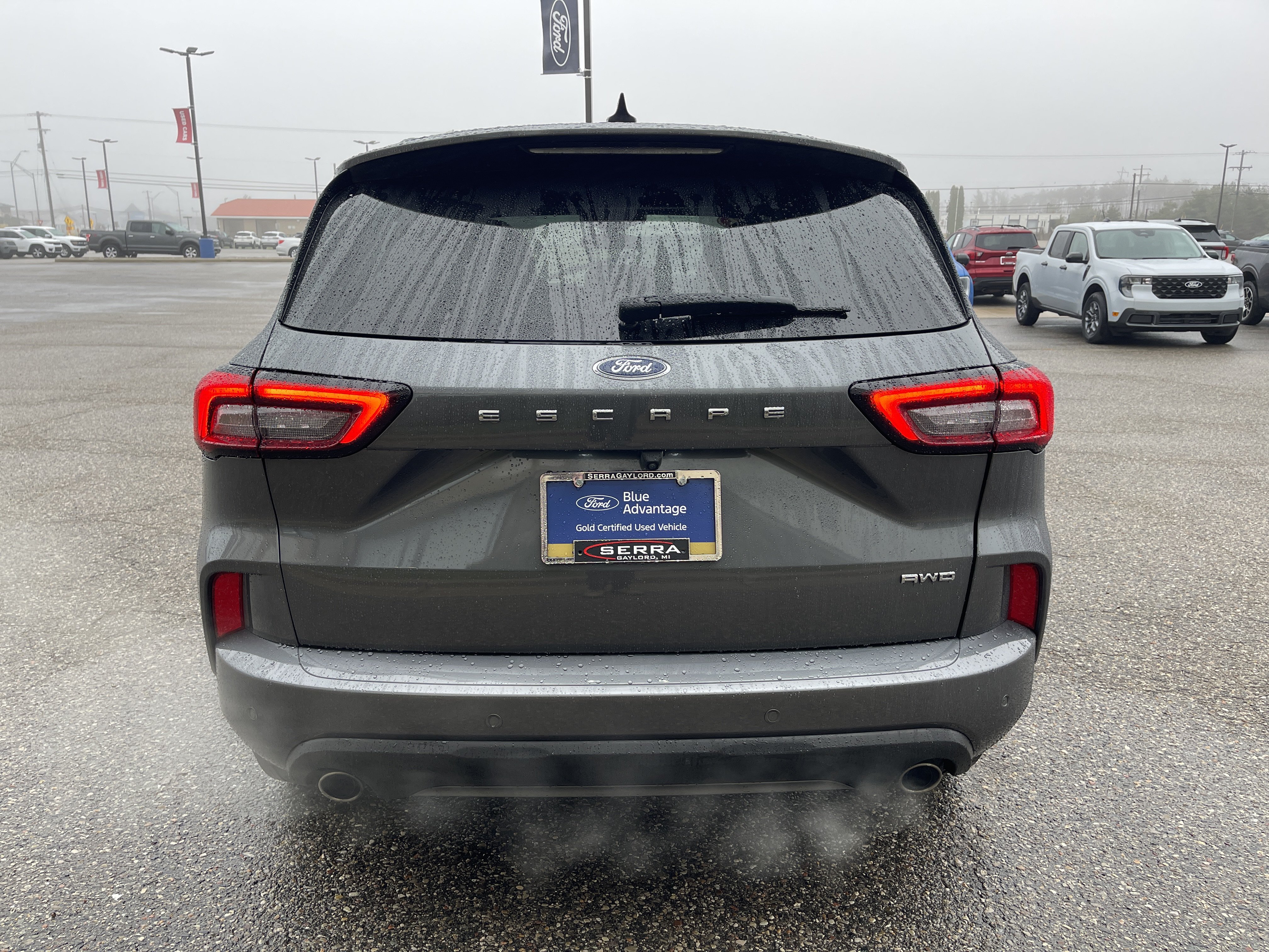 Certified 2023 Ford Escape ST-Line Select w/ Tech Pack #2 AWD/4WD image 4