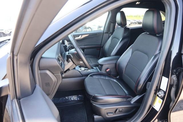 Certified 2023 Ford Escape ST-Line FWD image 9