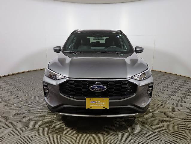 Certified 2026 Ford Escape ST-Line Select w/ Tech Pack #1 AWD/4WD image 4