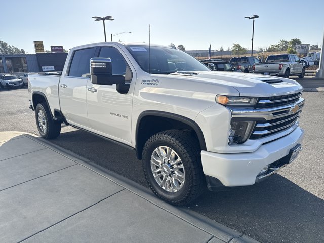 Used 2020 Chevrolet Silverado 2500 High Country w/ Technology Package AWD/4WD image 7