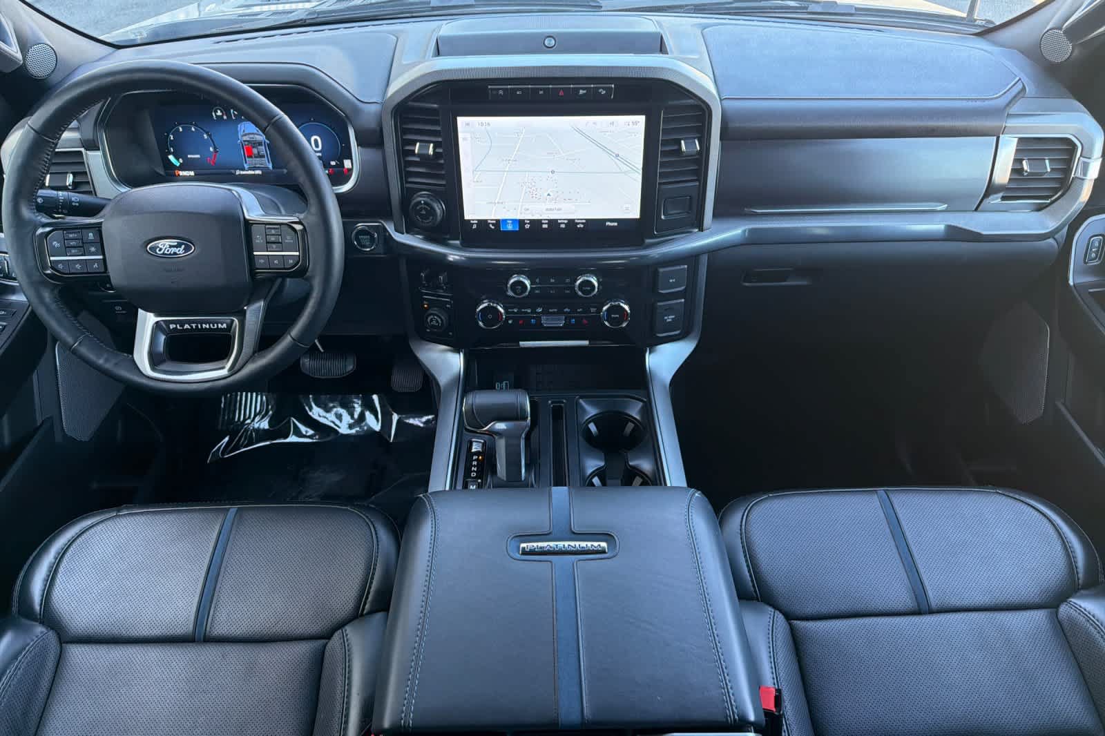 Certified 2024 Ford F150 Platinum w/ FX4 Off-Road Package AWD/4WD image 3