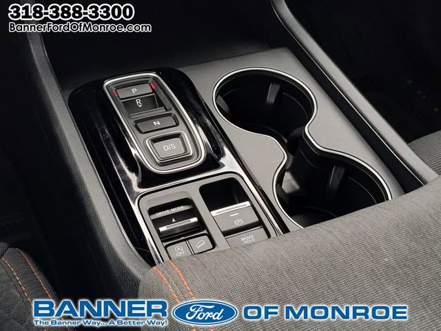 Used 2025 Honda Pilot Sport image 20