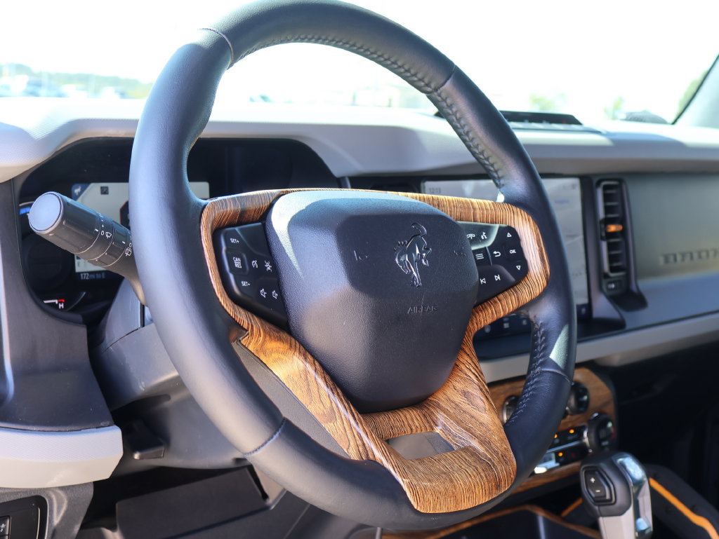 Certified 2023 Ford Bronco Badlands w/ Sasquatch Package AWD/4WD image 25
