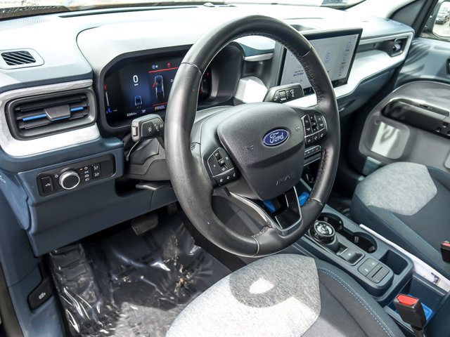 Certified 2025 Ford Maverick XLT w/ XLT Luxury Package AWD/4WD image 11